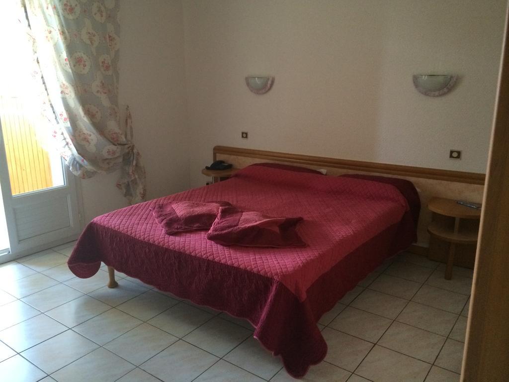 Hotel Le Narval Calcatoggio  Kültér fotó