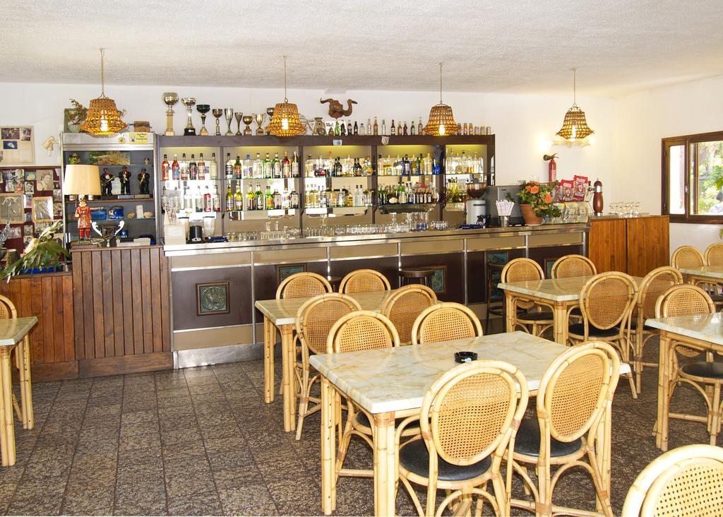 Hotel Le Narval Calcatoggio  Kültér fotó