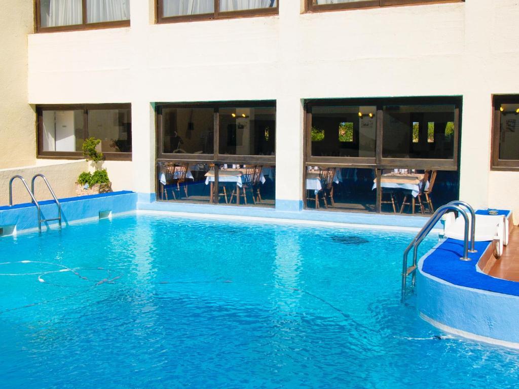 Hotel Le Narval Calcatoggio  Kültér fotó