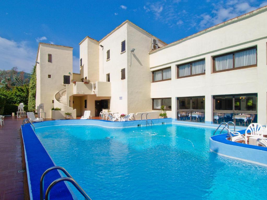 Hotel Le Narval Calcatoggio  Kültér fotó